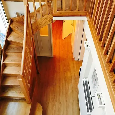 6 Tholou - The Acropolis Apartman *
